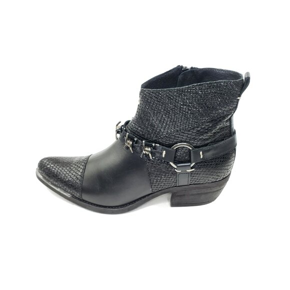 Summit White Mountain Women’s Boots Black Leather Harness Western Size 39 US 8.5 - Picture 1 of 8